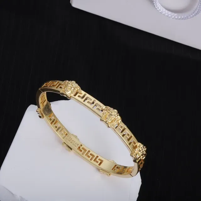 Bracelet Versace Greca Medusa Doré Tête Médusa Clé Grecque 6