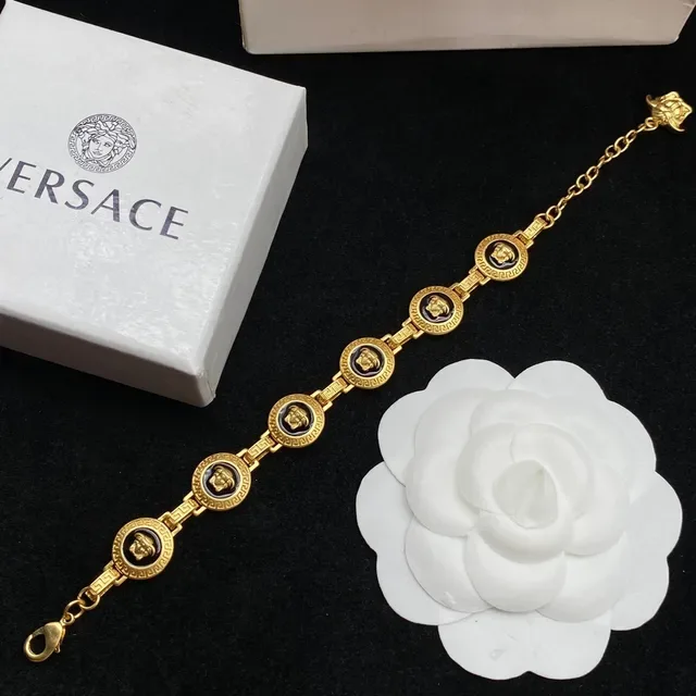 Versace Greca Odissea Medusa Medallion Bracelet doré noir émail 7