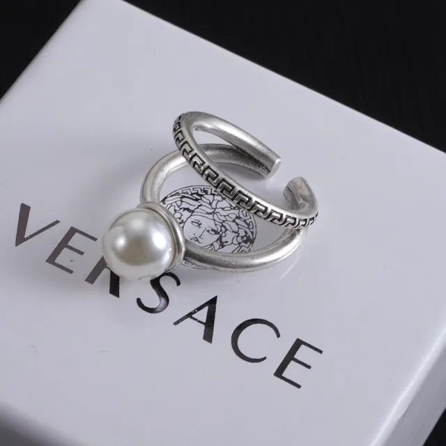 Versace Greca Odissea Anéis abertos de dupla banda de pérolas 4