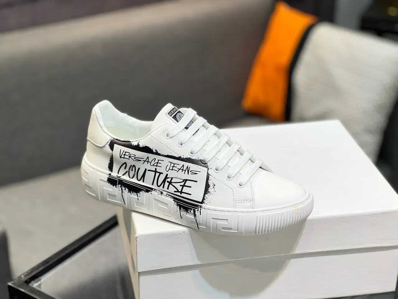 Versace Jeans Couture حذاء أسلوب حياة أبيض Graffiti Print 5