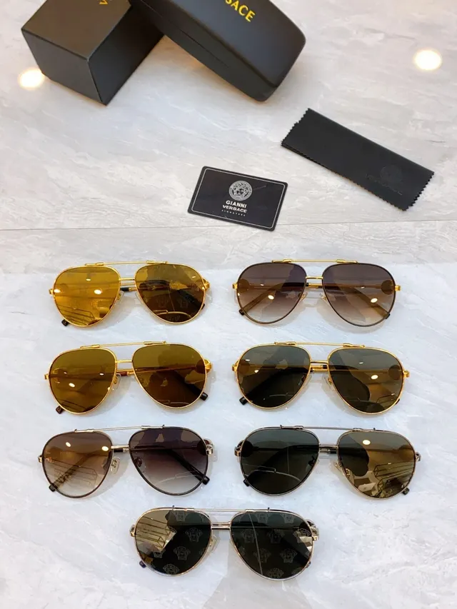 Versace Medusa Aviateur Doré et Bleu Marine Lunettes de Soleil 2