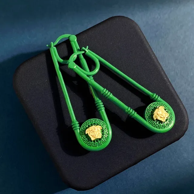 Versace Medusa Safety Pin Boucles d'oreilles Rose et Or 6