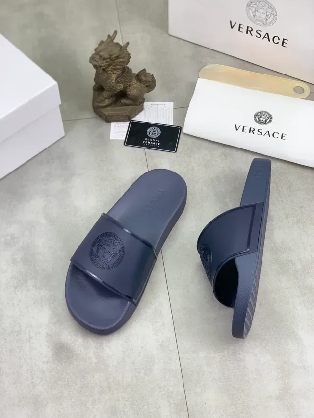 Versace Medusa Slide Black Molded Rubber Single Strap Slippers 9