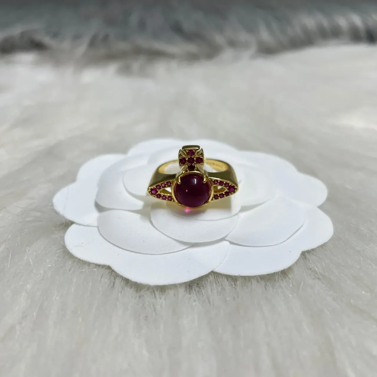 Vivienne Westwood Orb Burgundy Gold Motif Necklace 2