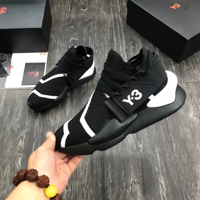 Y-3 Black White Laceless Knit Upper Elastic Strap Closure Lifestyle Sneakers 4