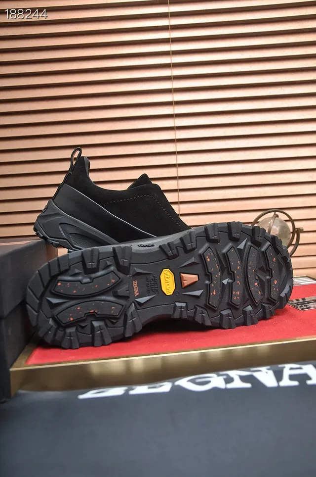Zegna Chaussures Lifestyle en Daim Noir à enfiler 3
