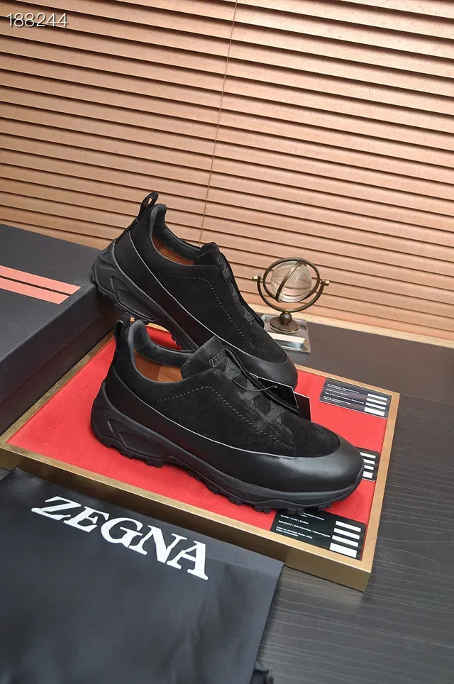 Zegna Chaussures Lifestyle en Daim Noir à enfiler 8