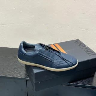 Zegna Navy चामড়ा स्लिप-অন লুফার