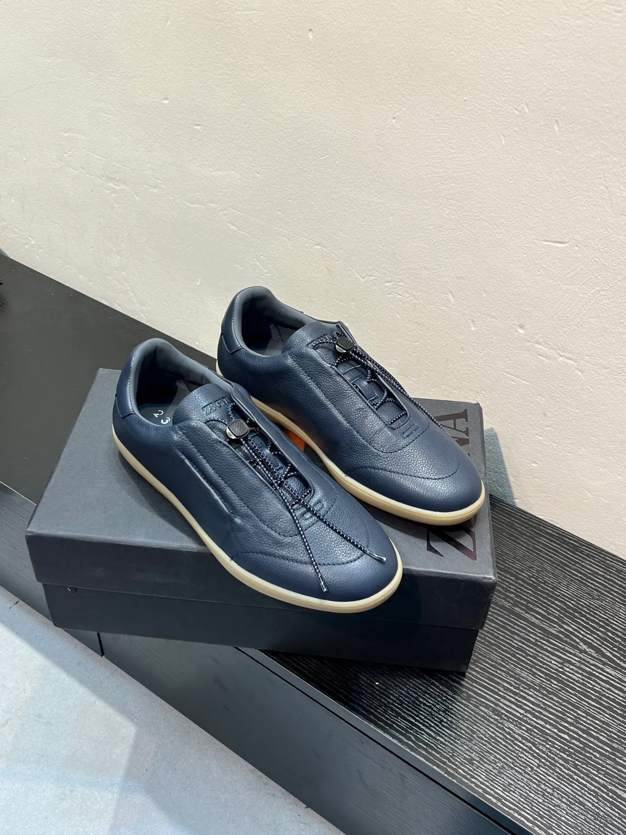 Zegna Navy Cuir Slip-On Loafer 5
