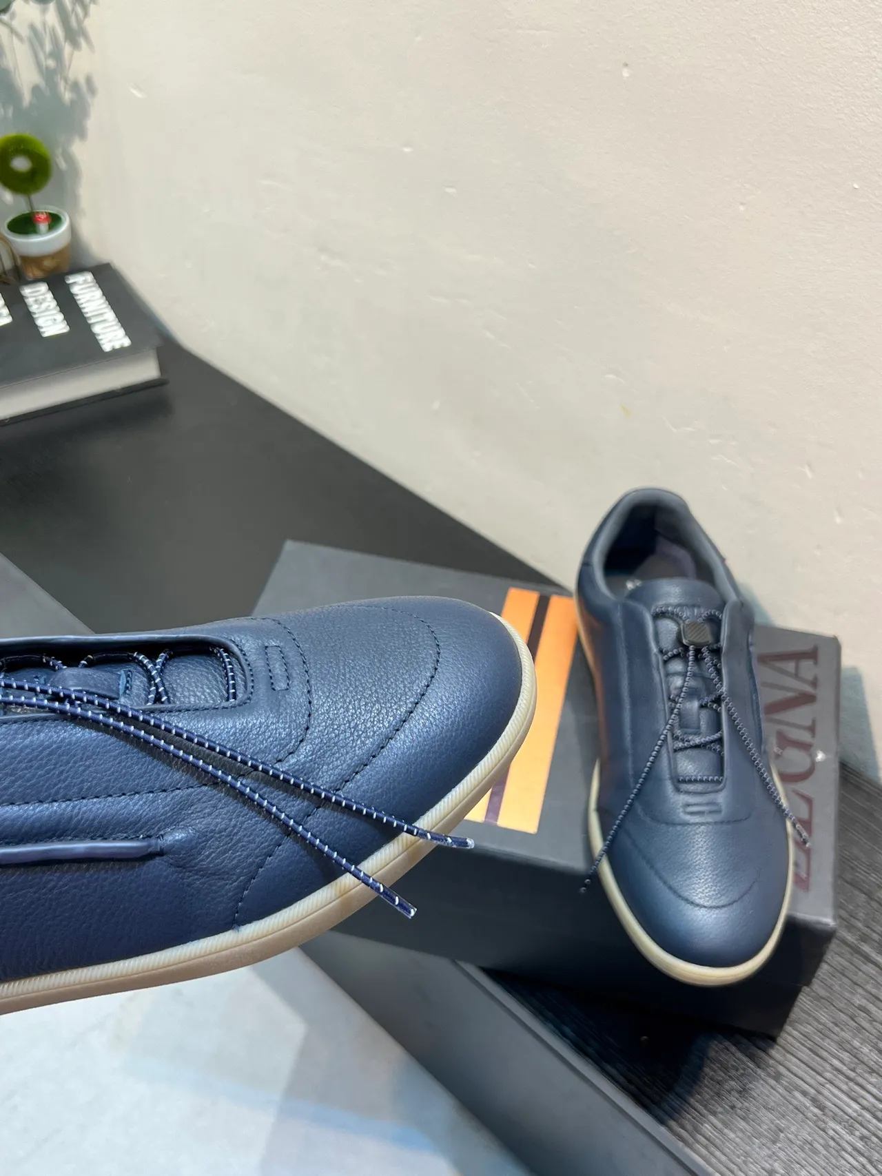 Zegna Navy Cuir Slip-On Loafer 8