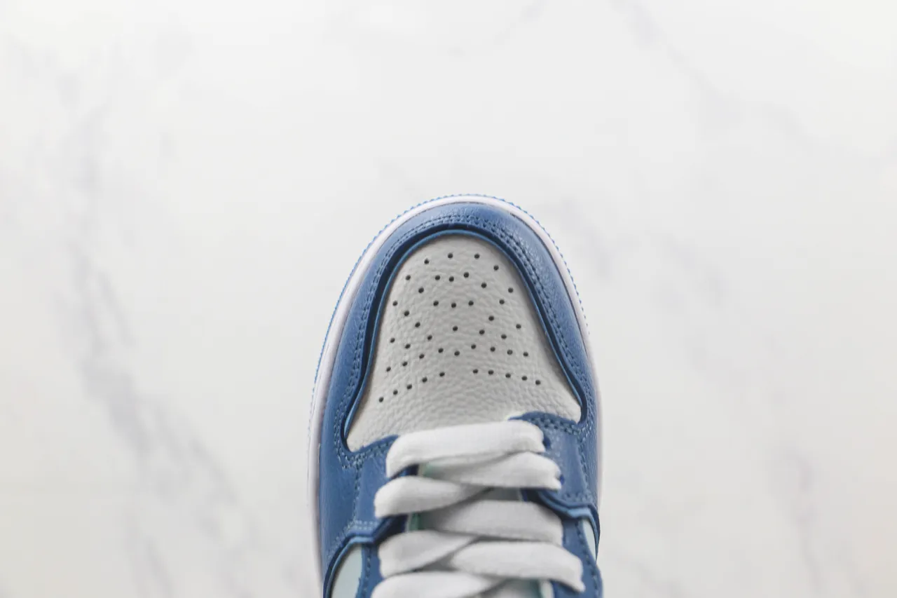 A Bathing Ape BAPE STA Light Blue and White Lifestyle Sneakers 6