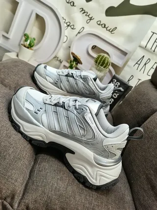 Adidas Beige Gray Platform Sole Layered Synthetic Cage Chunky Sneakers 7