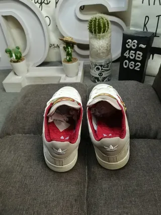 Adidas Beige Red Low-Top Suede And Leather Upper Lifestyle Sneakers 8