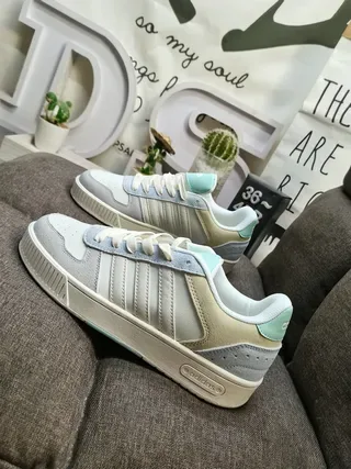 Adidas بيج أبيض أحذية رياضية نمط حياة منخفضة الارتفاع جلد ناعم ونسيج 7
