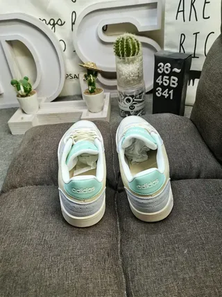Adidas بيج أبيض أحذية رياضية نمط حياة منخفضة الارتفاع جلد ناعم ونسيج 8