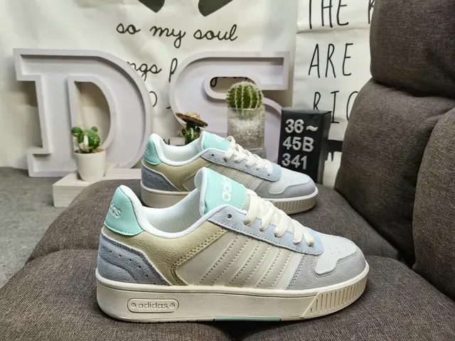 Adidas بيج أبيض أحذية رياضية نمط حياة منخفضة الارتفاع جلد ناعم ونسيج 11