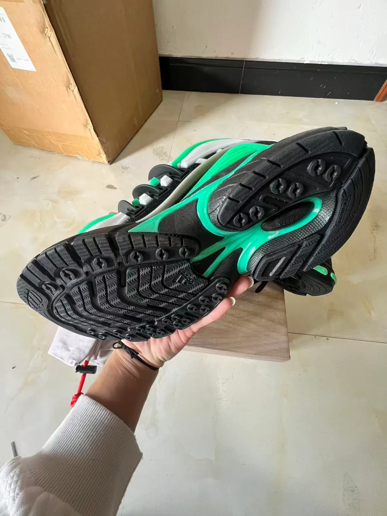 Adidas Black Green Sculpted Sole Multi-Layered TPU Cage Chunky Sneakers 6