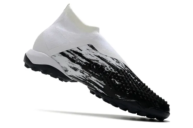 Adidas Chaussures de football synthétiques pour pelouse noire et verte avec col tricoté asymétrique cage 12