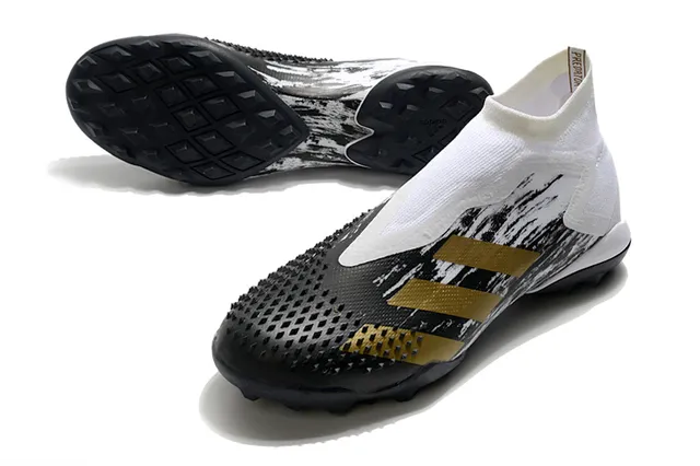 Adidas Chaussures de football synthétiques pour pelouse noire et verte avec col tricoté asymétrique cage 15