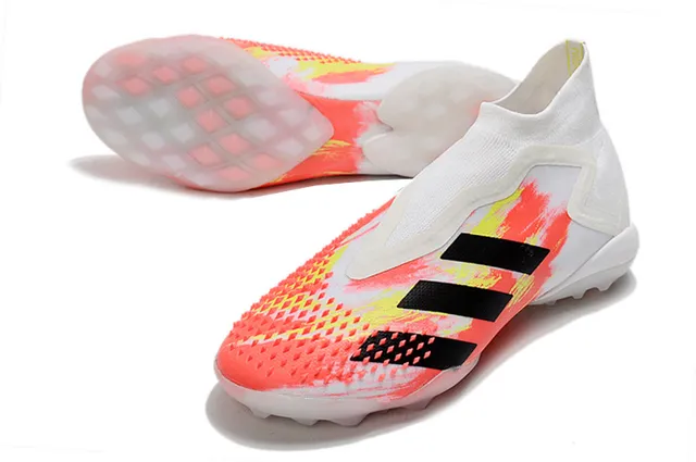 Adidas Chaussures de football synthétiques pour pelouse noire et verte avec col tricoté asymétrique cage 21