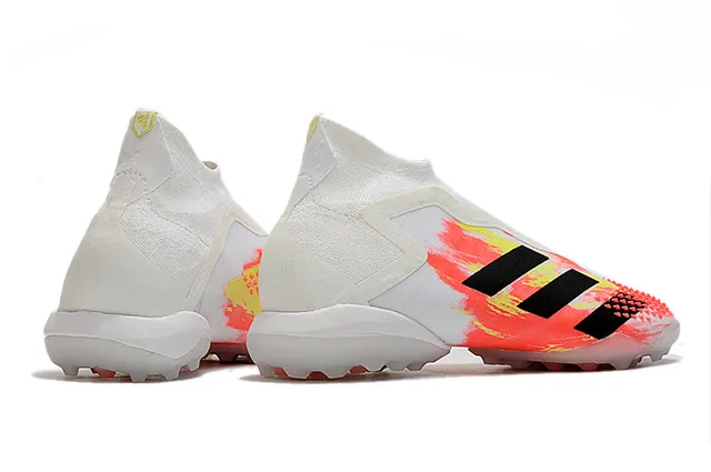 Adidas Chaussures de football synthétiques pour pelouse noire et verte avec col tricoté asymétrique cage 22
