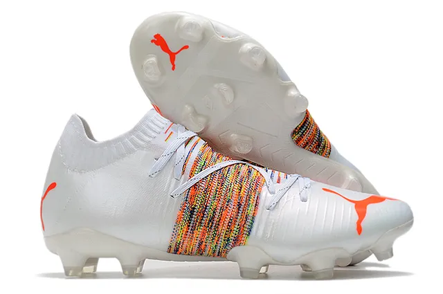 Adidas Chaussures de football noir rose avec overlay de motif de craquelure, accents vert lime néon, surface ferme 4