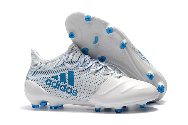 Adidas Noir Rouge Coupe Basse Col de Chaussette Système de Lacets Asymétrique Terrain Ferme Chaussures de Football 5