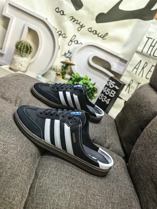 Adidas Black White Three-Stripe Side Panel Gum Rubber Cupsole Lifestyle Sneakers 7