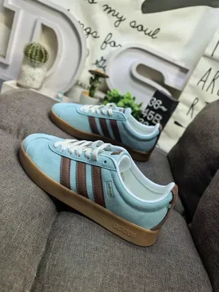 Adidas Blue Brown Suede Upper Three-Stripe Side Panel Lifestyle Sneakers 7
