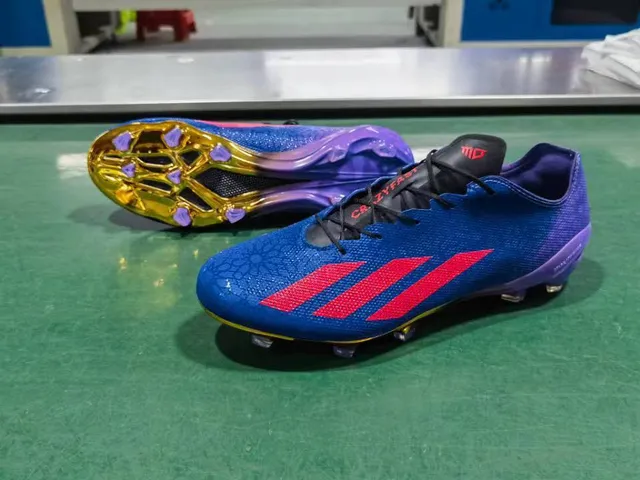 Adidas Blue Purple Low-Cut Knit Upper Metallic Gold Soleplate Firm-Ground Soccer Shoes 8