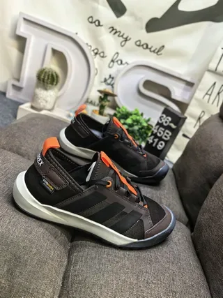 Adidas Brown Orange Mesh And Synthetic Overlay Upper GORE-TEX Branded Heel Tab Lifestyle Sneakers 9