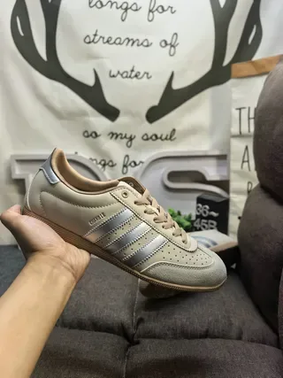 Adidas Campus Black and White Leather Lifestyle Sneakers 15