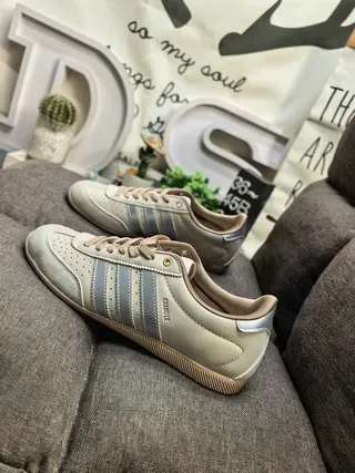 Adidas Campus Black and White Leather Lifestyle Sneakers 17