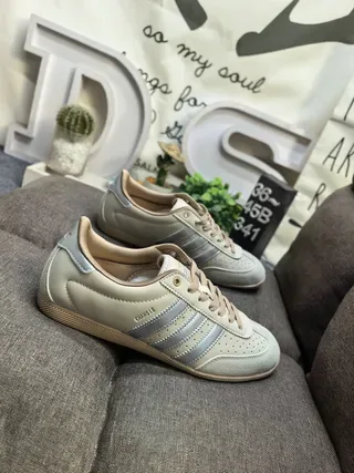 Adidas Campus Black and White Leather Lifestyle Sneakers 19