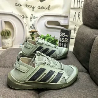 Adidas Climacool हरा काला सांस लेने योग्य मेश अपर छिद्रित स्ट्राइप ओवरले लाइफस्टाइल स्नीकर