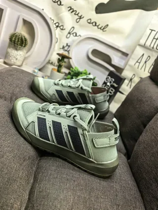 Adidas Climacool Green Black Breathable Mesh Upper Perforated Stripe Overlays Lifestyle Sneakers 7
