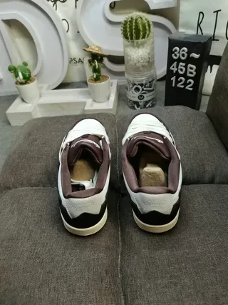 Adidas Forum White Burgundy Low-Top Court Silhouette Three-Stripe Side Panel Lifestyle Sneakers 8