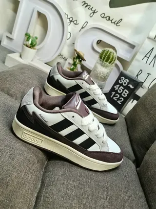 Adidas Forum White Burgundy Low-Top Court Silhouette Three-Stripe Side Panel Lifestyle Sneakers 9