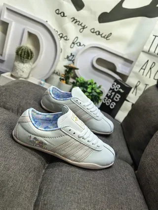 Adidas Gazelle Light Gray Floral Embroidered Lifestyle Sneakers 9