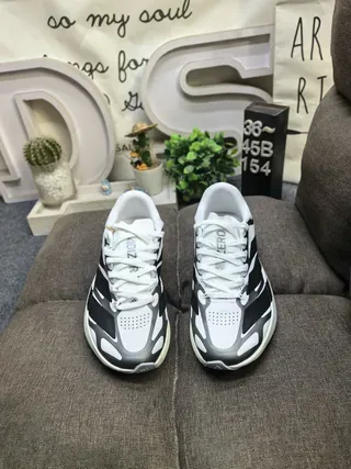 Adidas Gray Black Layered Synthetic/mesh Upper Sculpted Multi-Density Midsole Lifestyle Sneakers 10