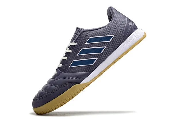 Adidas Chaussures de soccer indoor gris marine avec capuchon d'orteil matelassé et panneau latéral à trois rayures 5