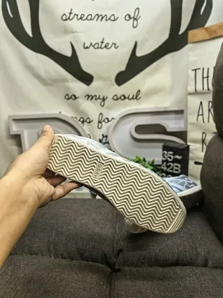 Adidas Tênis Lifestyle Cinza Branco Low-Top Superior Metálico Prateado 4