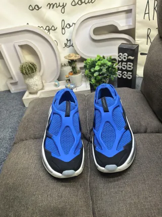 Adidas Hyperboost Slip-On Blue Black White Lifestyle Sneakers 10