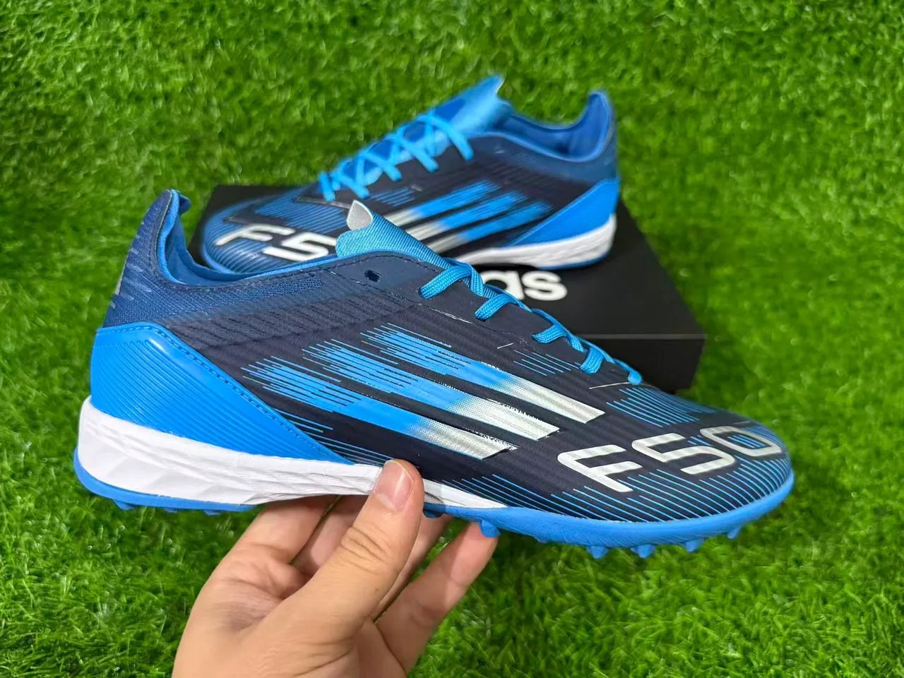 Adidas Bleu Marine Bas Synthétique Haut Graphiques Dynamiques Ligne de Vitesse Herbe Artificielle Chaussures de Football 2