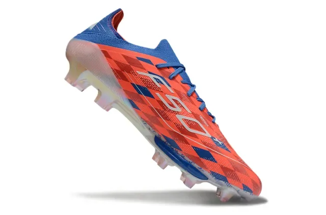 Adidas Chaussures de Football Orange et Bleu Bas Tricot Haut Motif Géométrique Terrain Firme 2