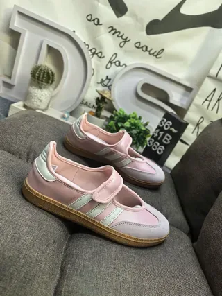 Adidas Tênis Lifestyle Rosa Bege Sem Cadarço Mary Jane Strap Painel Lateral com Três Listras 9