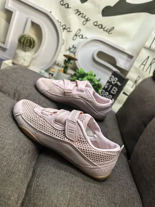 Adidas Pink Beige Mesh Upper Dual Velcro Straps Lifestyle Sneakers 7