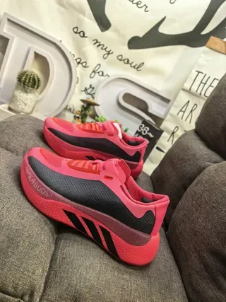 Adidas Pink Black Knit Upper Sculpted Midsole Lifestyle Sneakers 7