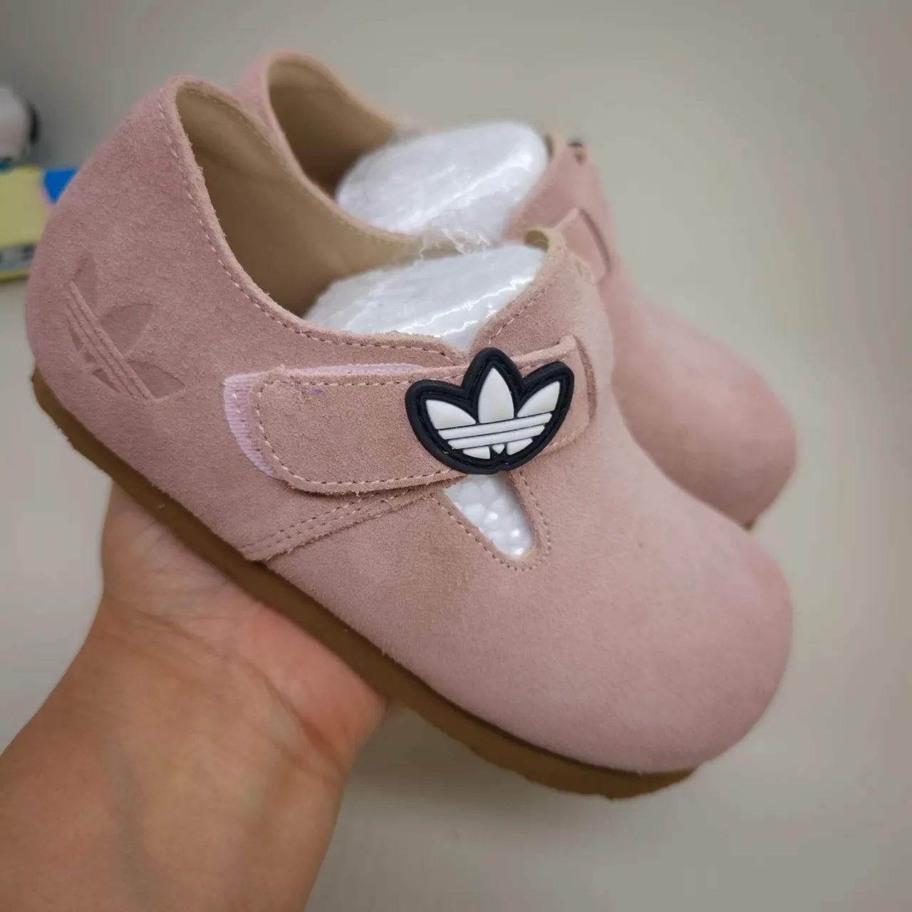 Adidas Chaussures Mary Jane T-Strap en Daim Rose Marron 18