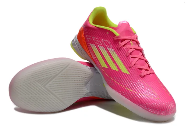 Adidas Chaussures de soccer indoor rose jaune à coupe basse upper synthétique texturé ribbelé avant-pied 4